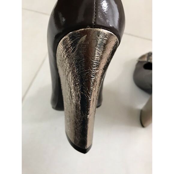 BCBGMaxAzria Javana Patent Leather Metallic Foil Block Heels FLAWS - Picture 6 of 12